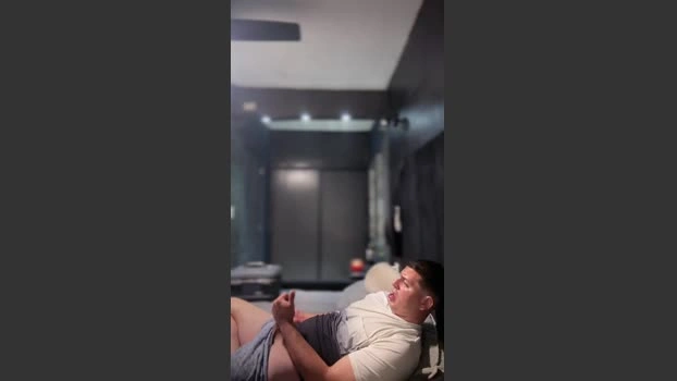 Alexmexa2777 17-04-2026 Male Cap wank Naked naughty sexy