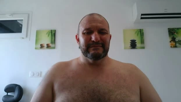 DaddyBearLive 17-04-2026 Male Cap suckcock Cam bigcock toys