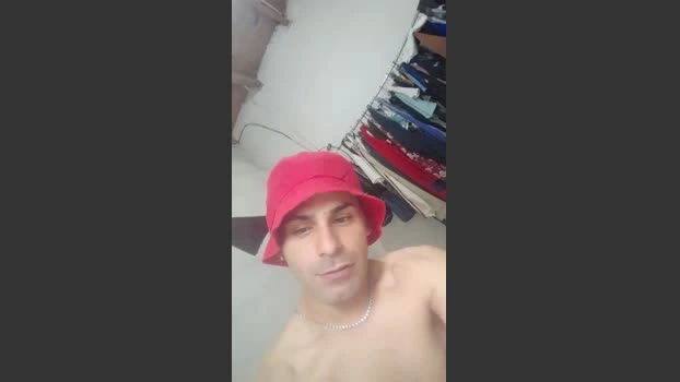 Flammee 16-04-2026 Male Cap Topless Recorded skinny Pretty