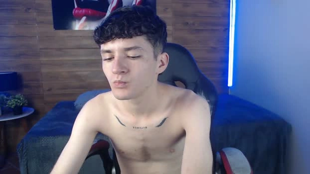 trevor_mob 16-04-2026 Male Cap hardcock oral kink beautiful