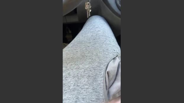 Bittchiz686868 17-04-2026 Male Cap bj-dildo spanking horny oral