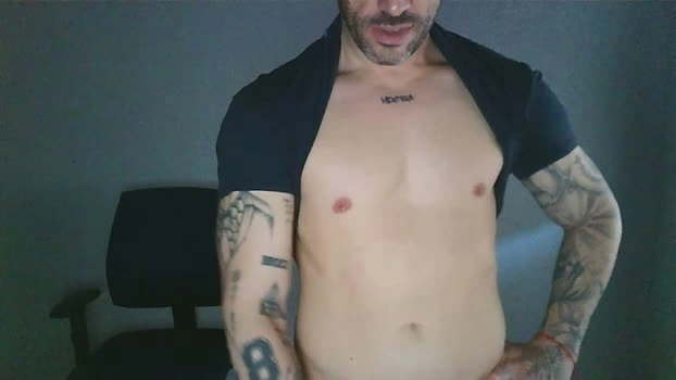 J8se 18-04-2026 Male Cap bigass suck ass Ass