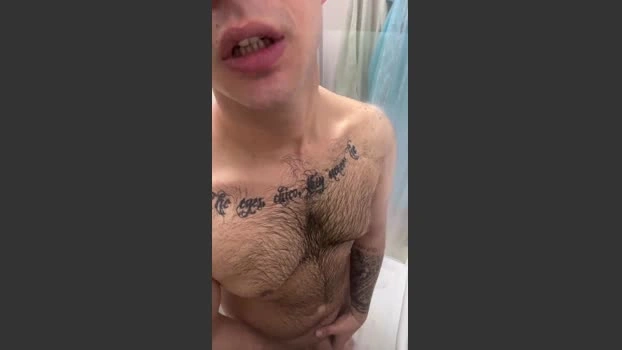 BufaloneITA69 19-04-2026 Male Cap Show bigtoys play lick