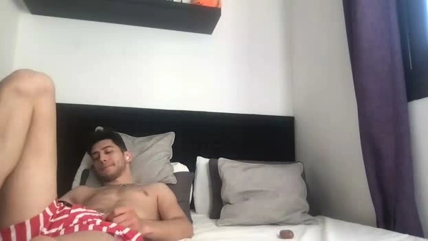 Vitruvio30 18-04-2026 Male Cap fuckme kissing blowjob hardcore
