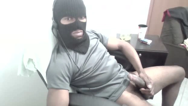negrodot23cm 19-04-2026 Male Cap fingers fuckface blowjob nude