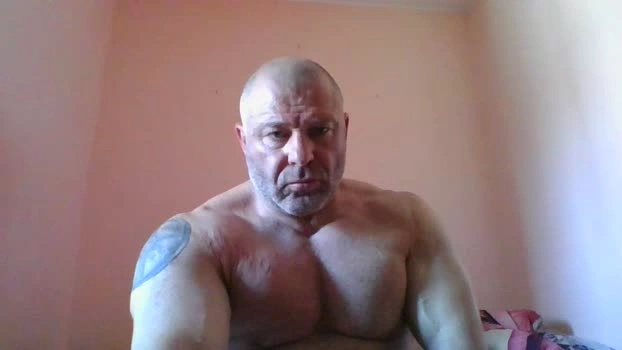 OiganJohn 20-04-2026 Male Cap naked show Topless play