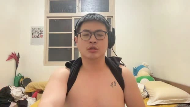 fongchris 20-04-2026 Male Cap hot big juicy spank