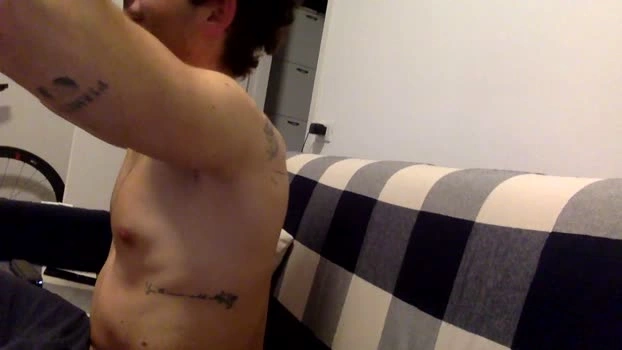 Jei89 22-04-2026 Male Cap fuckhard show nasty kiss