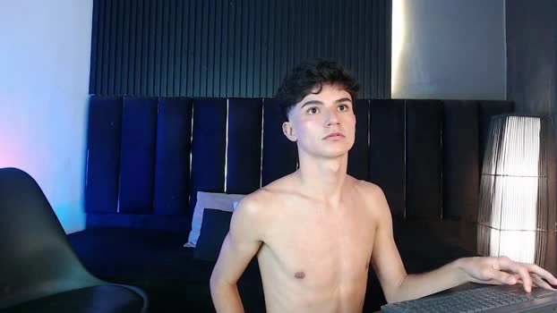Logan_Steel 23-04-2026 Male Cap oral horny sexy sexybody
