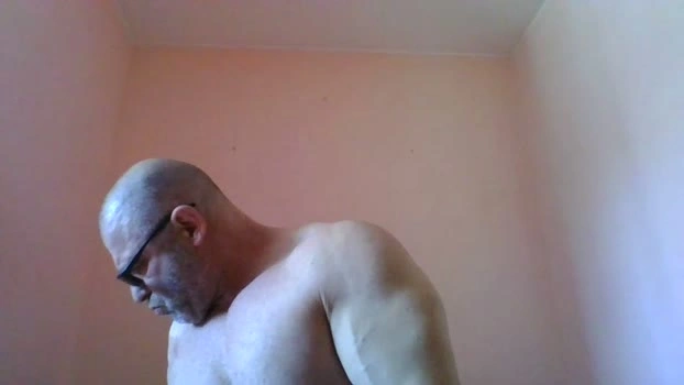 OiganJohn 23-04-2026 Male Cap Porn big Naked hot