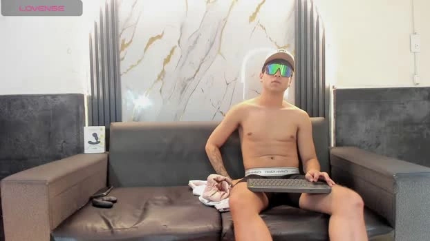 play_dream 23-04-2026 Male Cap kink jerkoff fingers sweet