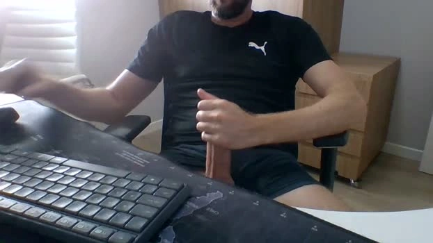 mateuskuera 23-04-2026 Male Cap juicy toys big Topless