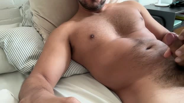 mtl_co 25-04-2026 Male Cap fuckme deep legs horny