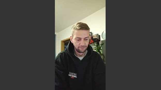 Lienlingsidiot 25-04-2026 Male Cap legs blowjob kiss spanking