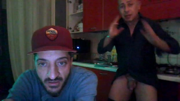 molenoxx 26-04-2026 Male Cap Video amateur kissing big