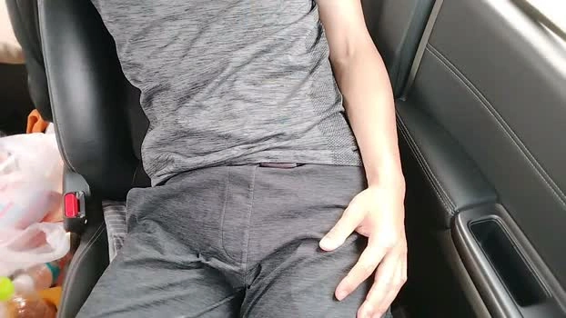 zachs4545 26-04-2026 Male Cap bigass Topless kinky hardcock