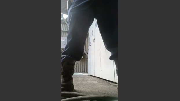 CallMeeDaddy89 26-04-2026 Male Cap striptease legs kink lick