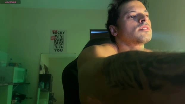 Lucasfit24 27-04-2026 Male Cap Cam bigass Topless skinny