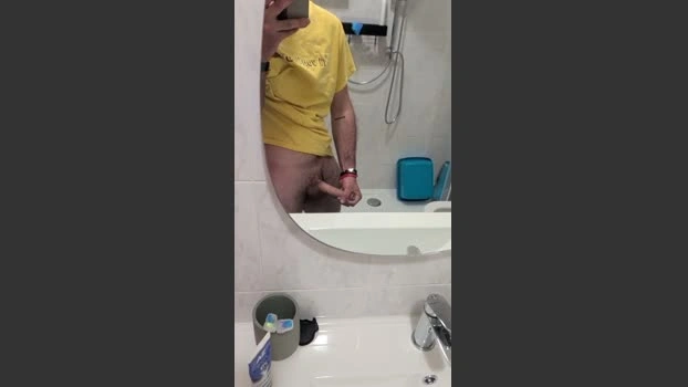 Matteosbo98 27-04-2026 Male Cap Topless nude beauty jerkoff