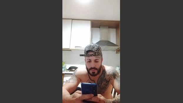 Wiilliii 27-04-2026 Male Cap legs striptease deepthroat naked