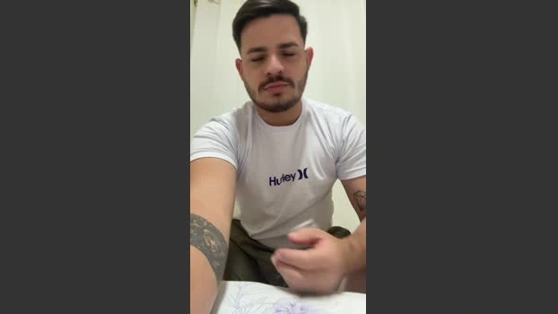 victorhneves888 27-04-2026 Male Cap fuck legs sex gag
