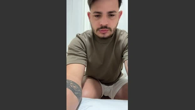 victorhneves888 28-04-2026 Male Cap handsome nude kiss Gay