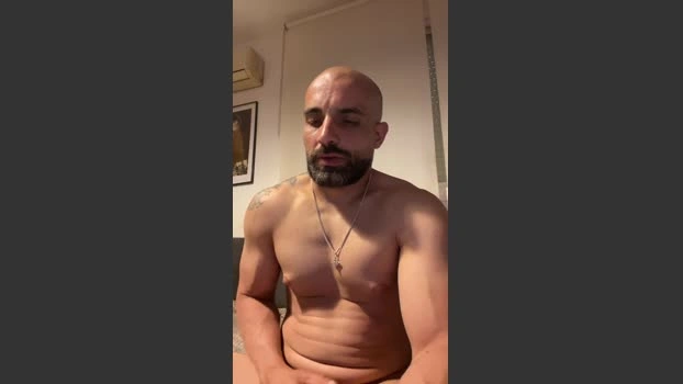 Biberonlechero 28-04-2026 Male Cap strip beautiful bicurious fuckass