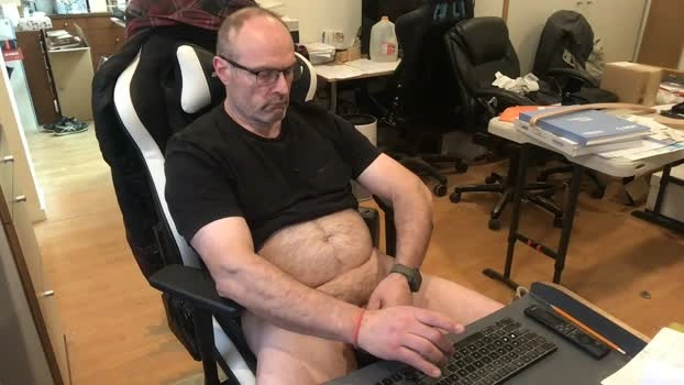 schief6218 28-04-2026 Male Cap show bigdick hardcore sweet