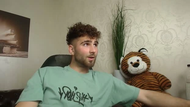 KyloEast 30-04-2026 Male Cap orgasm horny fingering Show
