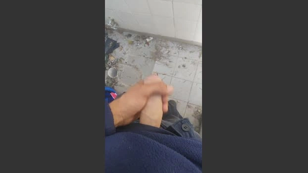 emiliano_benit3 29-04-2026 Male Cap nasty play skinny Cam