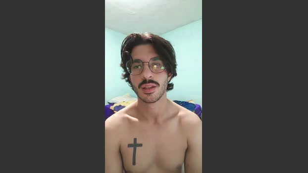 Emohot2 01-05-2026 Male Cap play horny kissing Cam