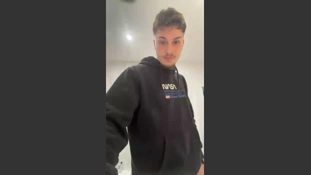 Hank_04 02-05-2026 Male Cap analsex beauty sexyfeet playtime