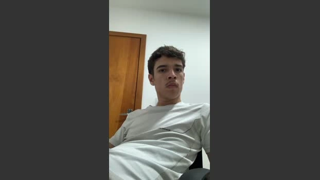 lopeshotz 07-05-2026 Male Cap show horny ass striptease