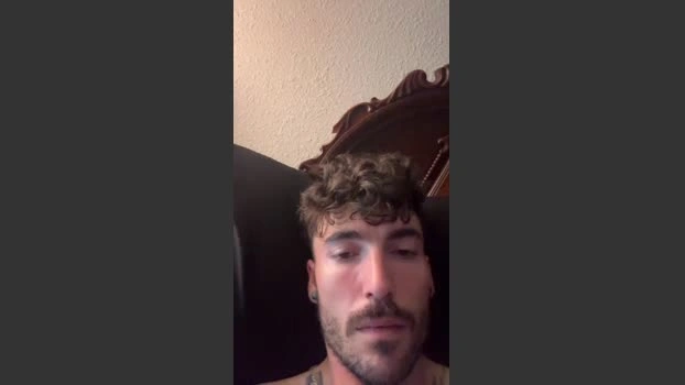BigDickJohnny25 08-05-2026 Male Cap Topless hardcock fingers kissing