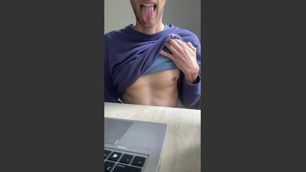 Tom_ita1 08-05-2026 Male Cap Pretty naughty playtime bigdick