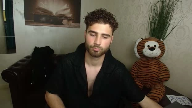 KyloEast 09-05-2026 Male Cap bigass analtoy fingers Nude