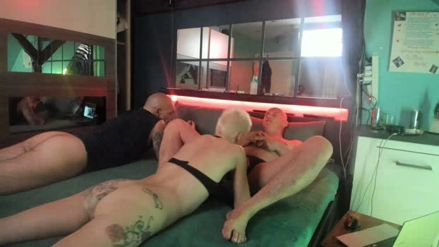 dirtyPaar069 10-05-2026 Male Cap kiss suckcock oral kiss