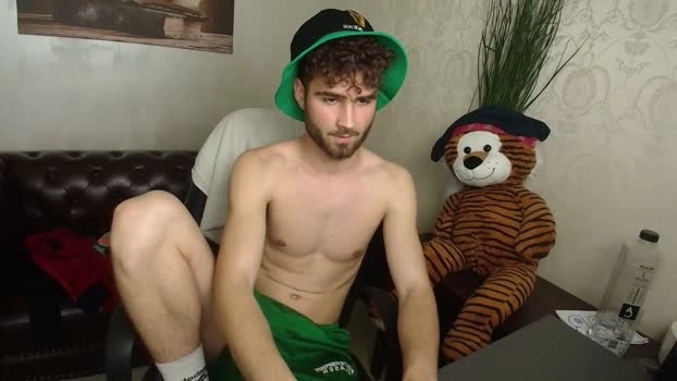 KyloEast 12-05-2026 Male Cap playtime Cam toy lovense