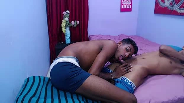 black_twinkss 12-05-2026 Male Cap twink fuckher kissing horny