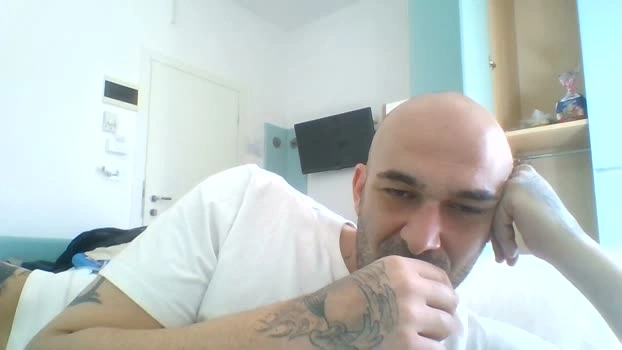 ilciuciu20 12-05-2026 Male Cap bigass ass show Porn