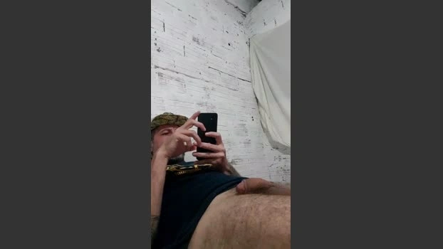 leandro2199 13-05-2026 Male Cap big fingering toys natural