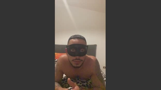 michael9922 13-05-2026 Male Cap naked fingers blowjob ass