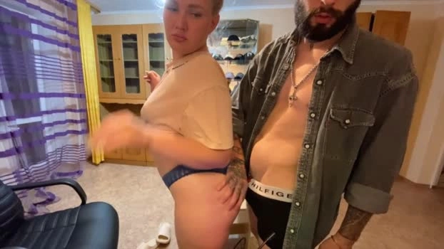 Mike_and_Anna 17-05-2026 Male Cap kiss strip Recorded sexymale