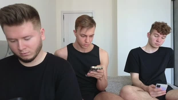 alexxx_d 18-05-2026 Male Cap jerkoff bigcock bigcock Webcam