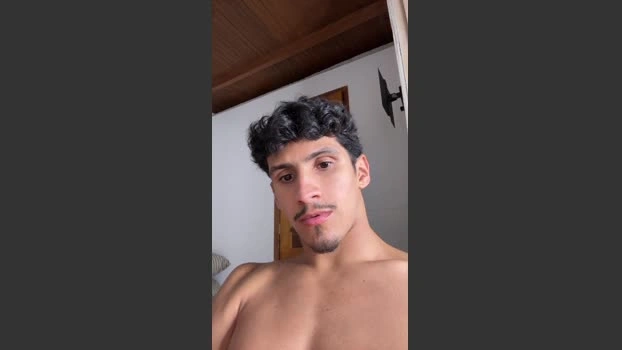 rafael_prado1 20-05-2026 Male Cap sexybody twink fingers ass