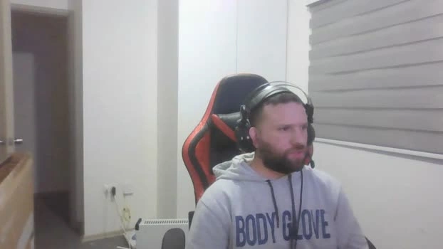 Giingz22 21-05-2026 Male Cap bj-dildo kissing spank sexykitty