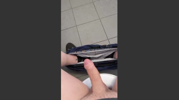Moon9001 21-05-2026 Male Cap fuckass fuckme lick handsome
