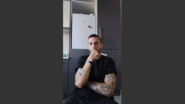 Neotrix33 21-05-2026 Male Cap Show striptease twink bigdick