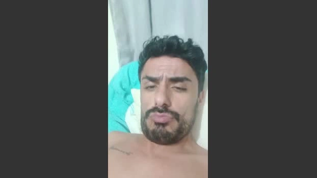 edineivieira318 22-05-2026 Male Cap wank Show jerkoff toy