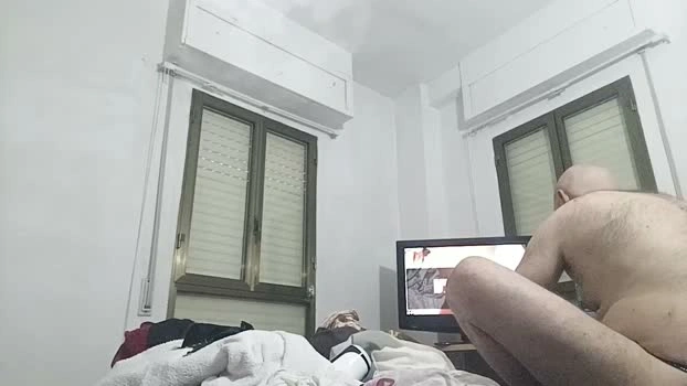 juanma33sm2 22-05-2026 Male Cap fuckher horny fingers deep
